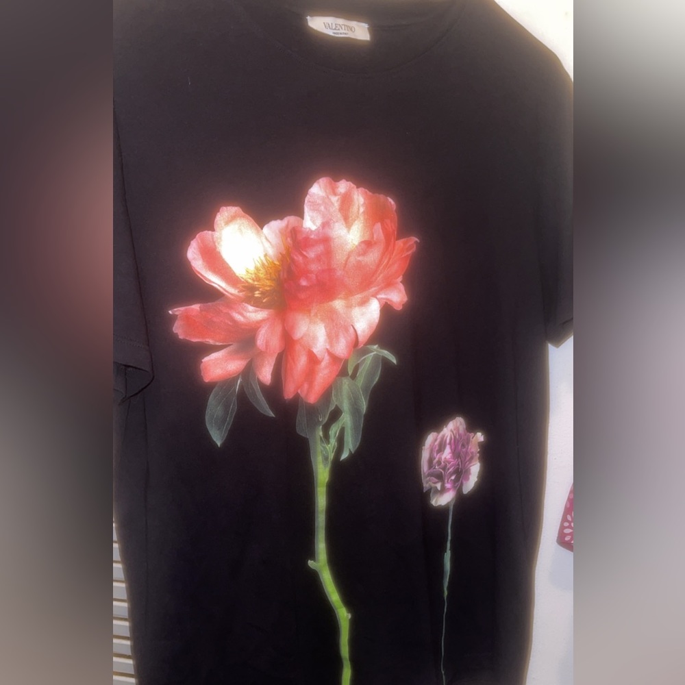 Valentino Mens Tshirt Black Sz:M/L 100% Authentic